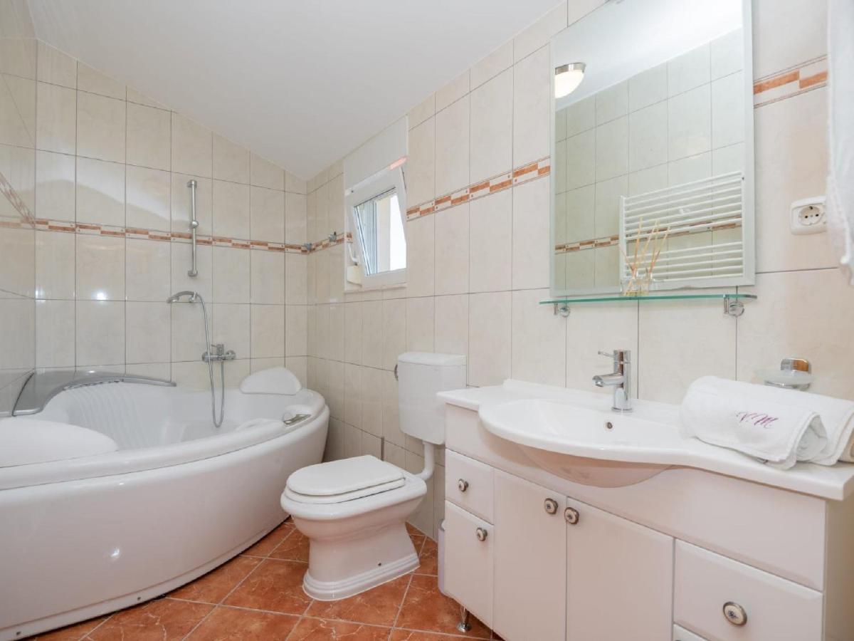 Villa Secret Beauty With Saltwater Pool Imotski Ngoại thất bức ảnh